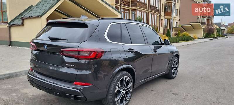 Внедорожник / Кроссовер BMW X5 2020 в Запорожье
