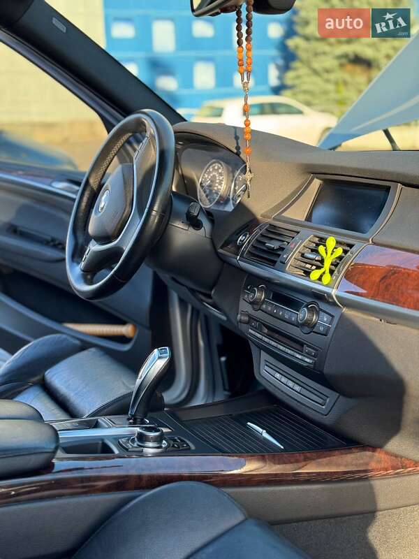 Внедорожник / Кроссовер BMW X5 2010 в Днепре фото 25 Внедорожник / Кроссовер BMW X5 2010 в Днепре