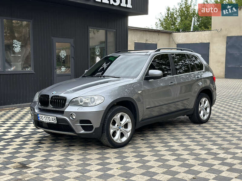 Позашляховик / Кросовер BMW X5 2011 в Ананьїві