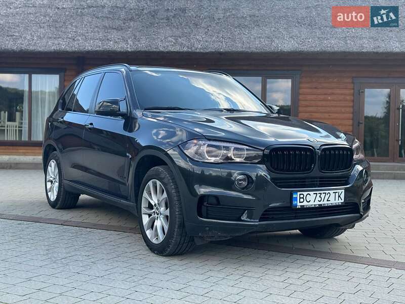 Внедорожник / Кроссовер BMW X5 2016 в Киеве