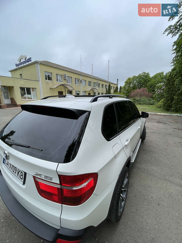 Внедорожник / Кроссовер BMW X5 2009 в Бершади
