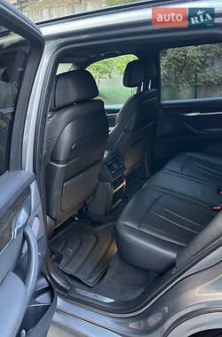 Внедорожник / Кроссовер BMW X5 2016 в 