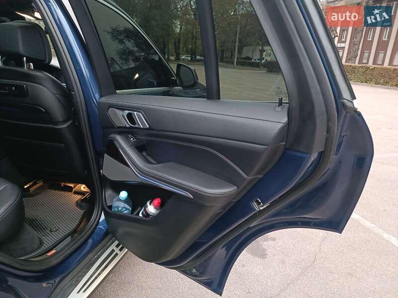 Позашляховик / Кросовер BMW X5 2020 в Кам'янському