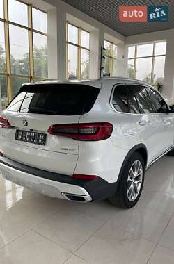 Внедорожник / Кроссовер BMW X5 2020 в Николаеве