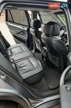 Внедорожник / Кроссовер BMW X5 2010 в Запорожье