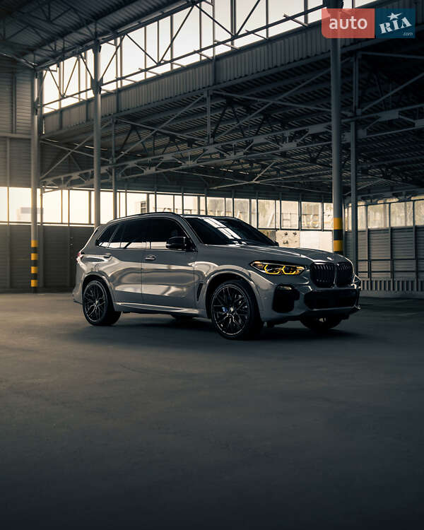 Внедорожник / Кроссовер BMW X5 2019 в Киеве