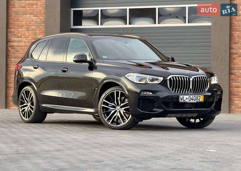 Внедорожник / Кроссовер BMW X5 2020 в Черновцах