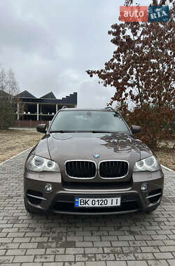 Позашляховик / Кросовер BMW X5 2012 в Костопілі