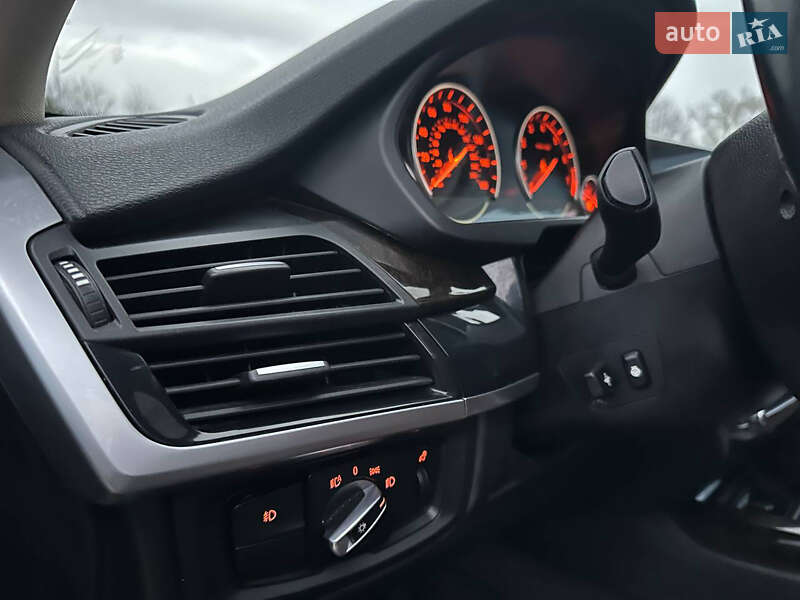 Позашляховик / Кросовер BMW X5 2015 в Львові