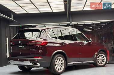 Внедорожник / Кроссовер BMW X5 2019 в 