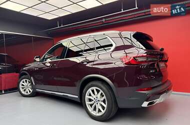 Внедорожник / Кроссовер BMW X5 2019 в 