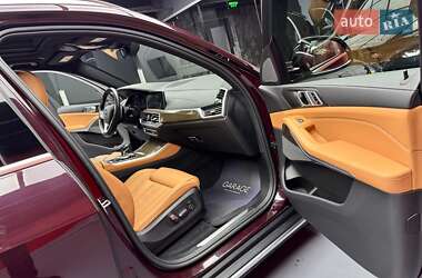 Внедорожник / Кроссовер BMW X5 2019 в 