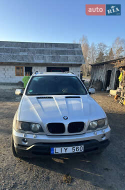 Позашляховик / Кросовер BMW X5 2004 в Рокитному