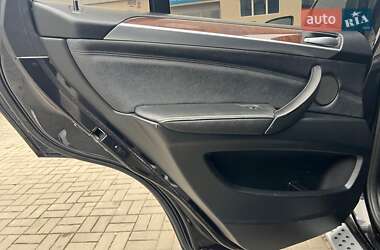 Внедорожник / Кроссовер BMW X5 2010 в 