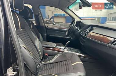 Внедорожник / Кроссовер BMW X5 2010 в 