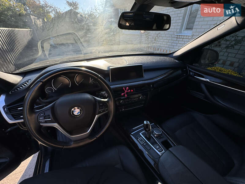 Внедорожник / Кроссовер BMW X5 2016 в Житомире