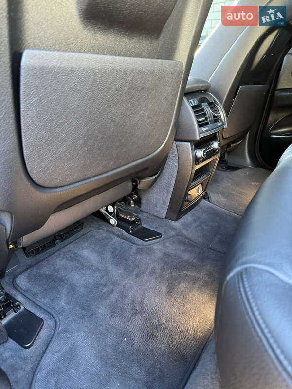 Внедорожник / Кроссовер BMW X5 2016 в Житомире