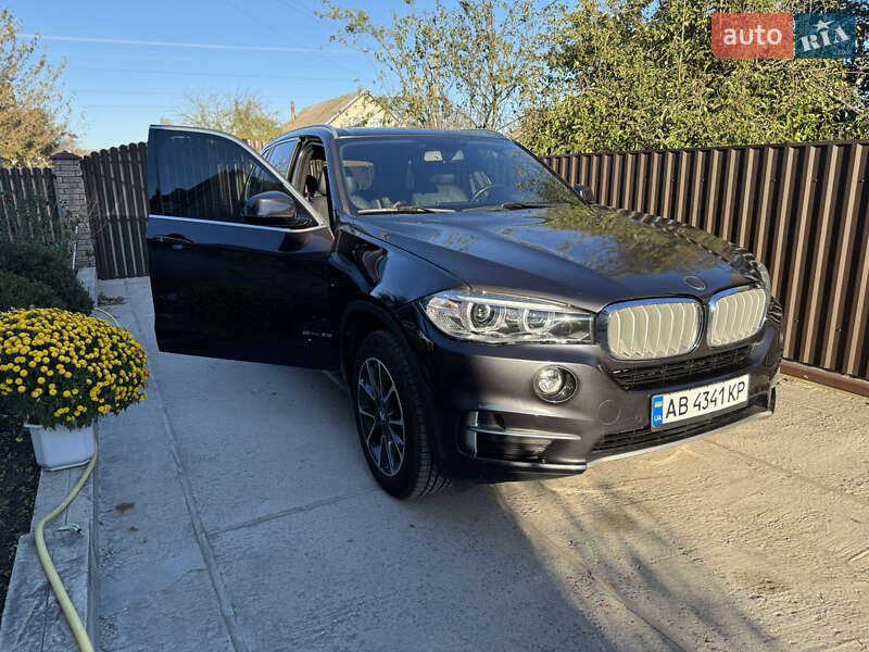 Внедорожник / Кроссовер BMW X5 2016 в Житомире