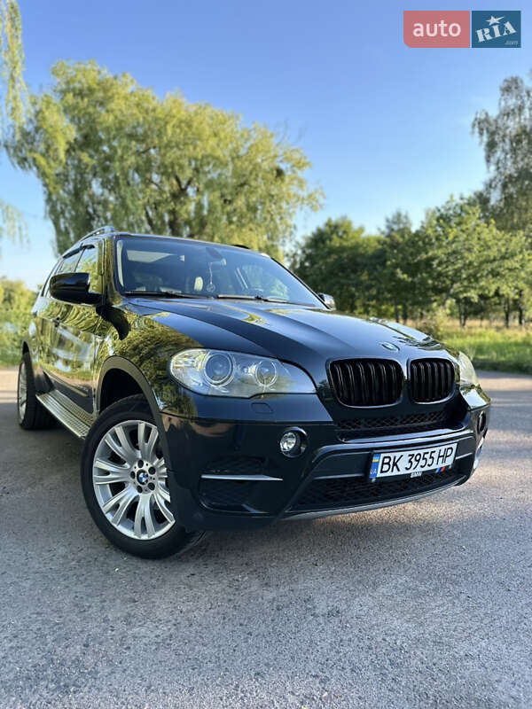BMW X5 2011