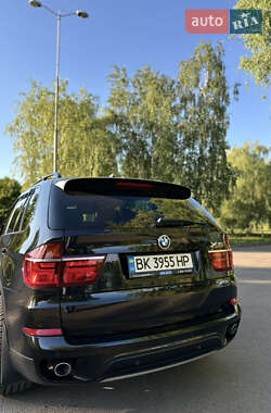Внедорожник / Кроссовер BMW X5 2011 в 