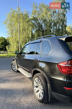Внедорожник / Кроссовер BMW X5 2011 в 