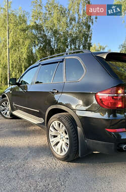 Внедорожник / Кроссовер BMW X5 2011 в 