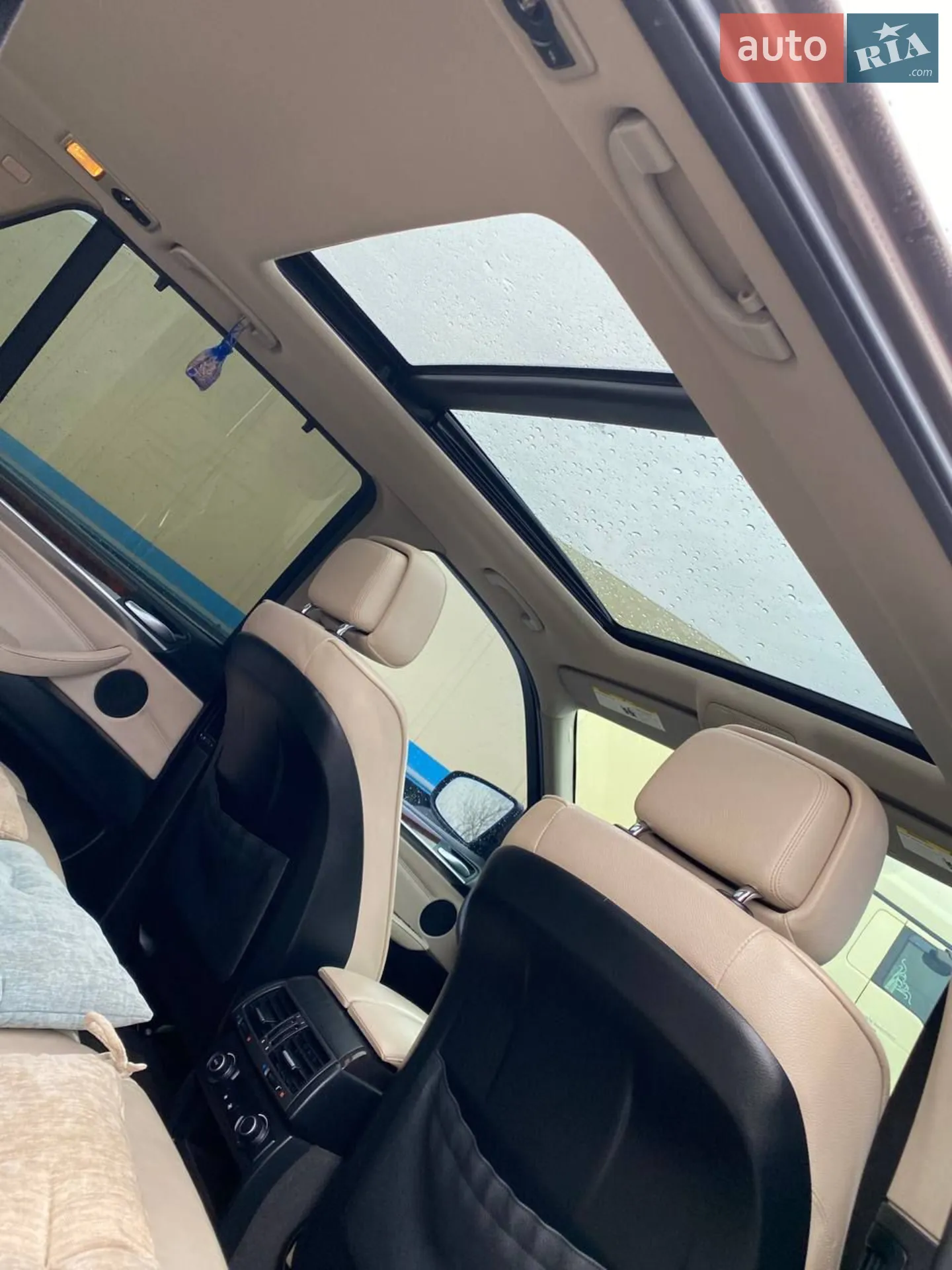 2010 BMW X5 - мініатюра 8