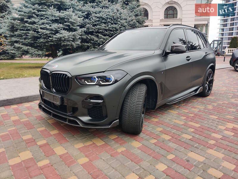 Внедорожник / Кроссовер BMW X5 2022 в Одессе