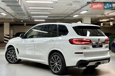 Внедорожник / Кроссовер BMW X5 2021 в Киеве