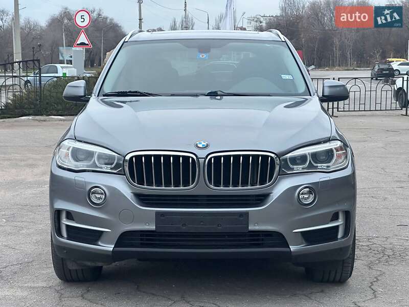 Внедорожник / Кроссовер BMW X5 2016 в Запорожье