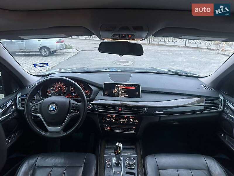 Внедорожник / Кроссовер BMW X5 2016 в Запорожье