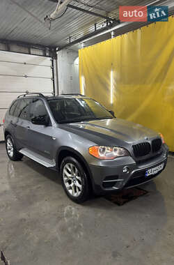 Внедорожник / Кроссовер BMW X5 2011 в Киеве