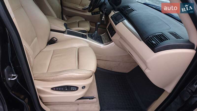 Внедорожник / Кроссовер BMW X5 2004 в Киеве фото 17 Внедорожник / Кроссовер BMW X5 2004 в Киеве