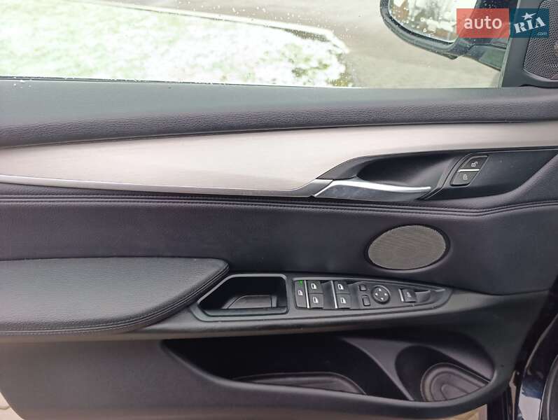 Внедорожник / Кроссовер BMW X5 2013 в Демидовке