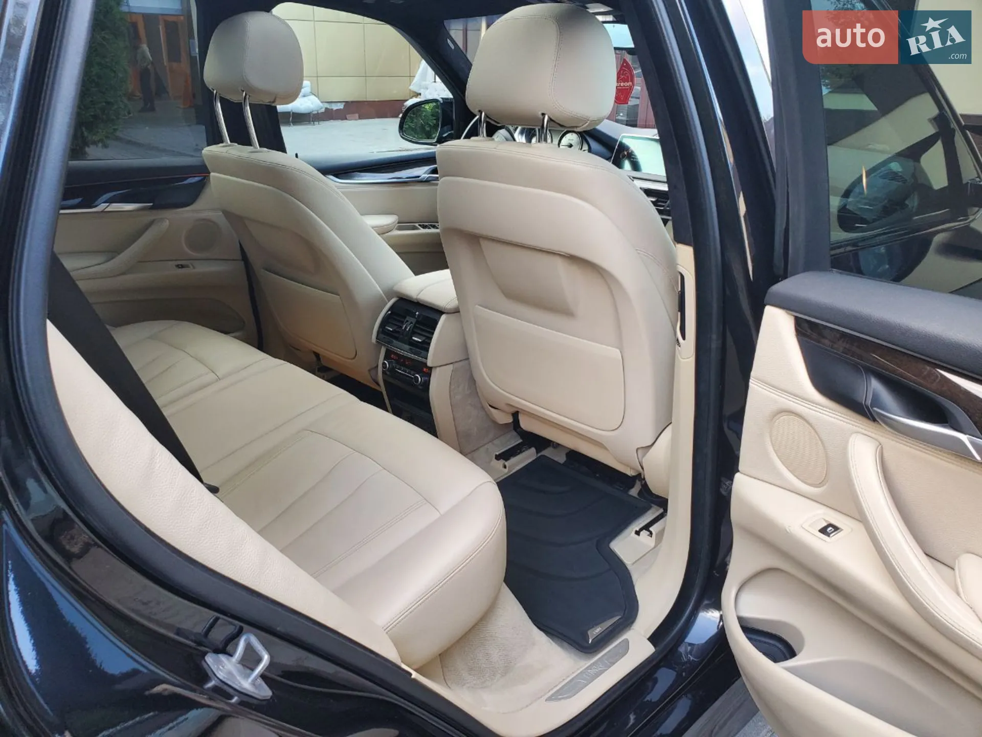 2014 BMW X5 - мініатюра 18