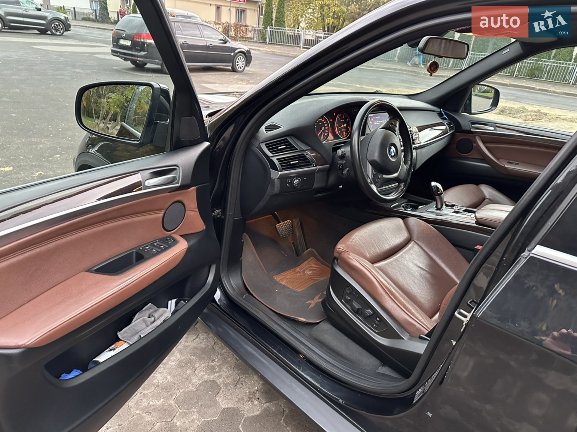 2011 BMW X5 - мініатюра 17