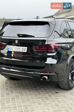 Позашляховик / Кросовер BMW X5 2014 в Вараші