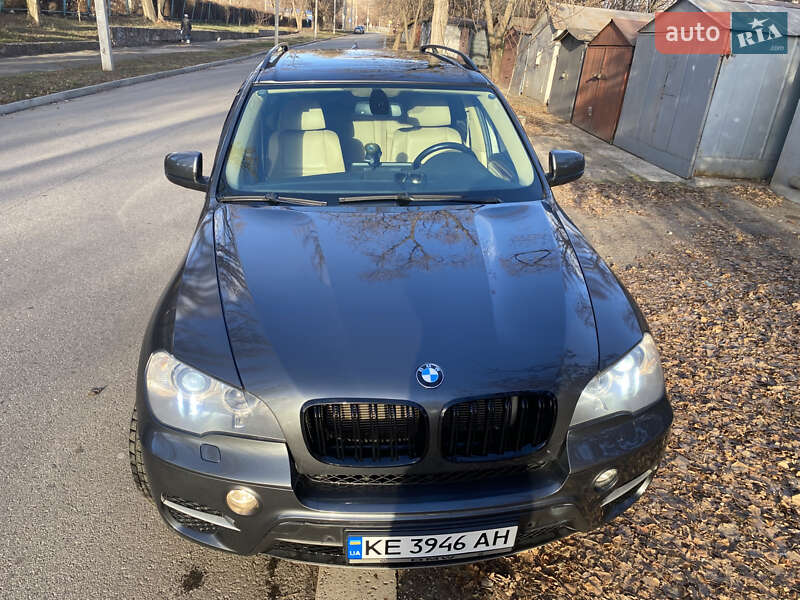 Внедорожник / Кроссовер BMW X5 2011 в Кривом Роге