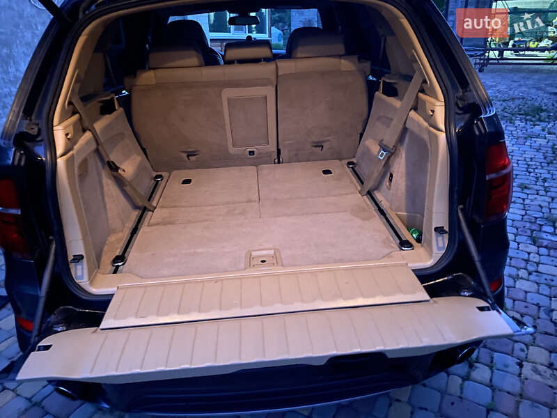 Внедорожник / Кроссовер BMW X5 2011 в Кривом Роге