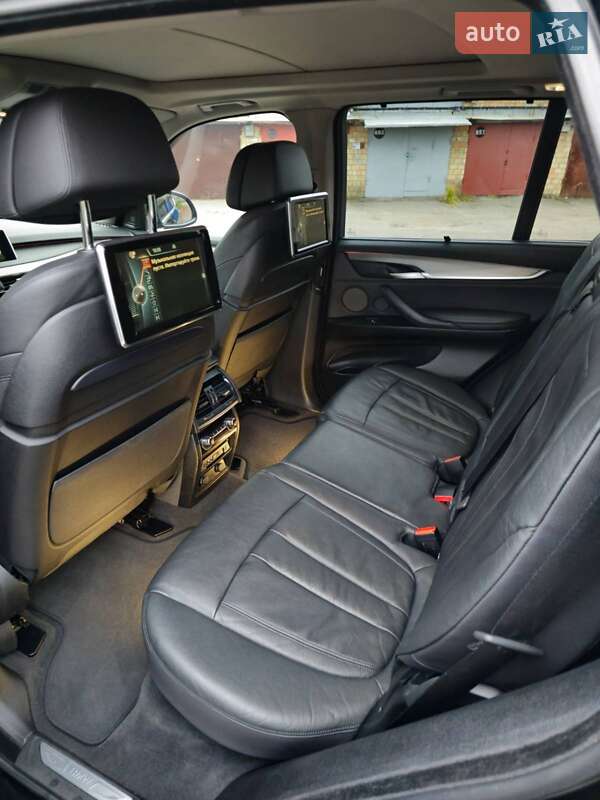 Внедорожник / Кроссовер BMW X5 2016 в Киеве