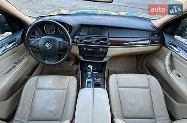 Внедорожник / Кроссовер BMW X5 2009 в Белогородке