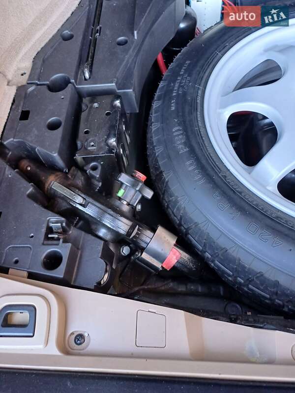 Позашляховик / Кросовер BMW X5 2005 в Чернівцях
