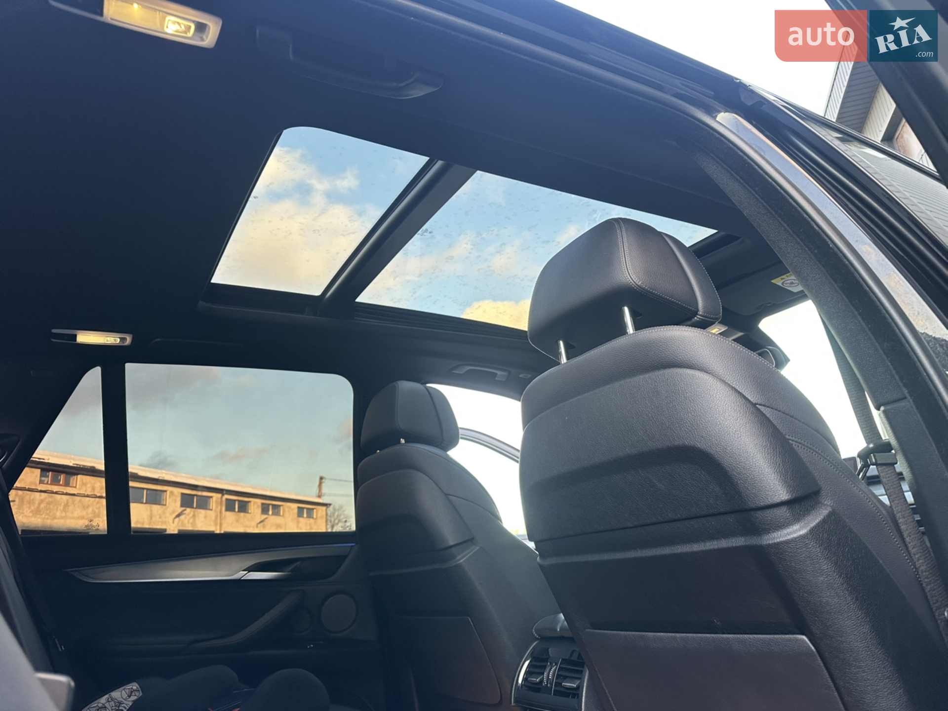2017 BMW X5 - мініатюра 54
