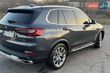 Внедорожник / Кроссовер BMW X5 2022 в 