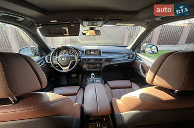Внедорожник / Кроссовер BMW X5 2017 в Черновцах