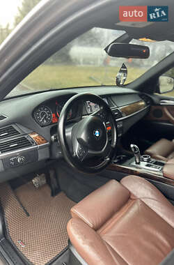 Внедорожник / Кроссовер BMW X5 2011 в 