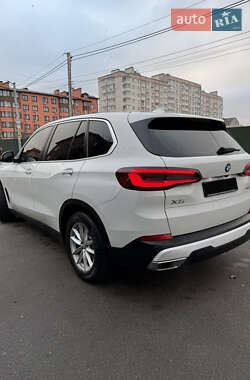 Позашляховик / Кросовер BMW X5 2021 в Києві