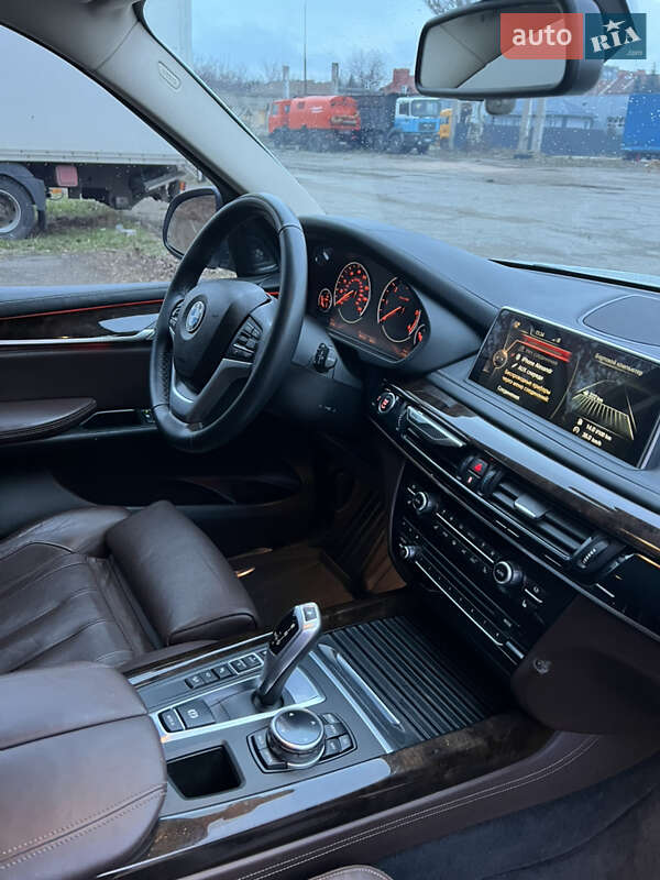 Позашляховик / Кросовер BMW X5 2014 в Києві