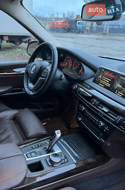 Внедорожник / Кроссовер BMW X5 2014 в 