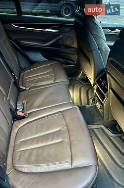 Внедорожник / Кроссовер BMW X5 2014 в 